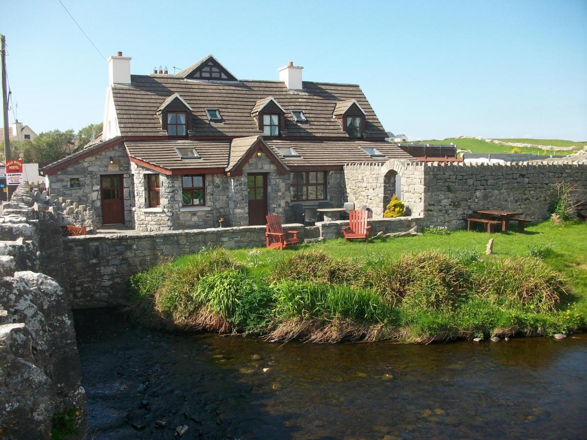 Aille River Tourist Hostel Glamping Doolin Exterior foto